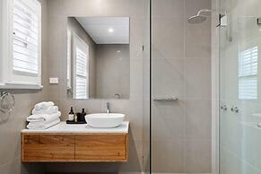 Harbour View Terrace House In The Heart Of The Rocks
