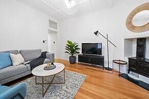 Harbour View Terrace House In The Heart Of The Rocks