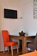 Apartment Garden M&M