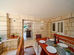 Holiday Home Island Gem