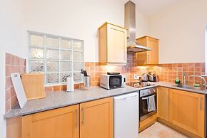 Stunning 3-bed Apartment in Dublin 1