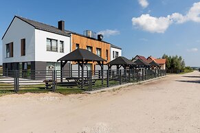 Holiday House Zefir by Renters
