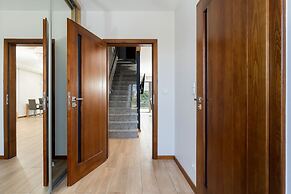 Holiday House Zefir by Renters