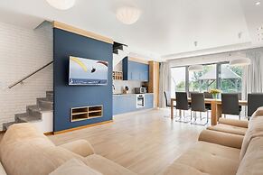 Holiday House Zefir by Renters