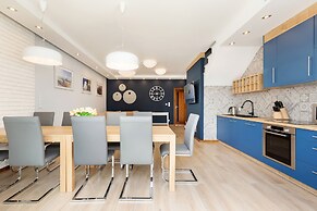 Holiday House Zefir by Renters