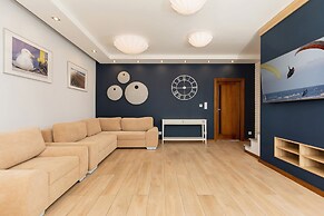 Holiday House Zefir by Renters