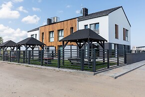 Holiday House Zefir by Renters