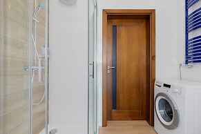 Holiday House Zefir by Renters