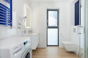 Holiday House Zefir by Renters