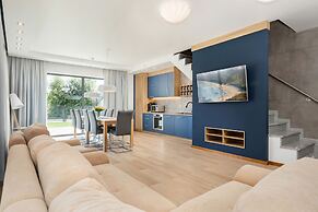 Holiday House Zefir by Renters