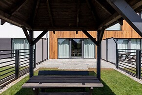 Holiday House Zefir by Renters