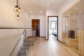 Holiday House Zefir by Renters