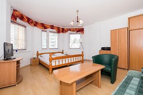 Apartamenty Pod Wiezyczkami by Renters