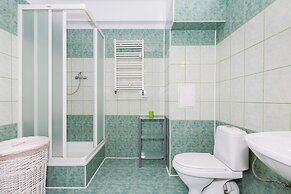 Apartamenty Pod Wiezyczkami by Renters