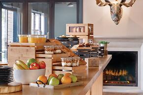 The Eddy Taproom & Hotel