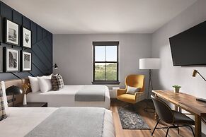 The Eddy Taproom & Hotel