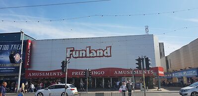 Coast Accommodation Station Road Apartments