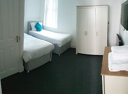 Coast Accommodation Station Road Apartments