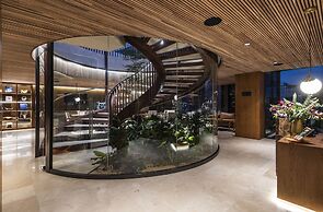 Elcielo Hotel & Restaurant