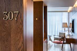 Elcielo Hotel & Restaurant