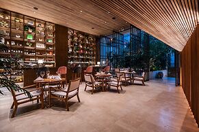 Elcielo Hotel & Restaurant