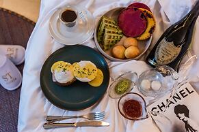 Elcielo Hotel & Restaurant