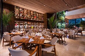 Elcielo Hotel & Restaurant