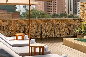 Elcielo Hotel & Restaurant