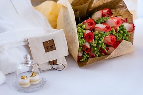 Elcielo Hotel & Restaurant