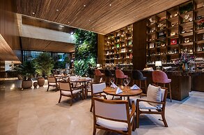 Elcielo Hotel & Restaurant