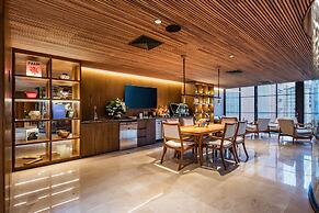 Elcielo Hotel & Restaurant