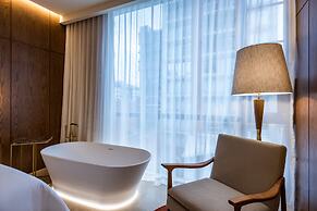 Elcielo Hotel & Restaurant