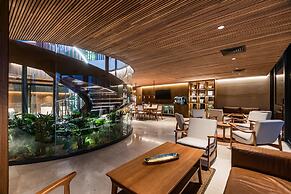 Elcielo Hotel & Restaurant