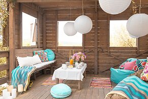 Captivating 5br Pool Villa Close Navarino Golf