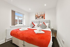 Rochfords Serviced House with 5 Bedrooms