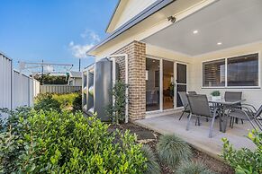 Newcastle Short Stay Apartments - Adamstown Townhouses