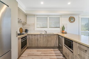 Newcastle Short Stay Apartments - Adamstown Townhouses