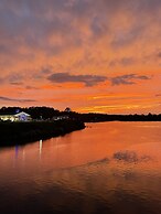 Clarion Pointe on the lake Clarksville-South Hill West