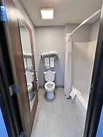 Clarion Pointe on the lake Clarksville-South Hill West