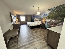 Clarion Pointe on the lake Clarksville-South Hill West