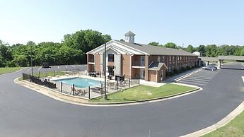 Clarion Pointe on the lake Clarksville-South Hill West