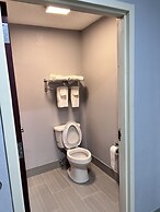 Clarion Pointe on the lake Clarksville-South Hill West