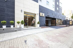 Knox Hotel