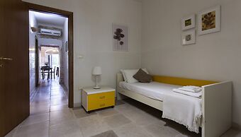 Villa Tiella e Casa Frisa - Shared Pool