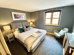 Oxford Penthouse Suite