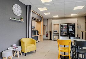 B&B HOTEL Cambrai