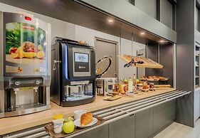 B&B HOTEL Cambrai
