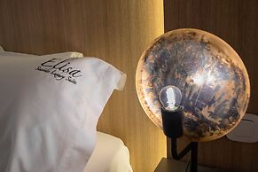 Elisa Seaside Luxury Suite Private hot Tub, Beach