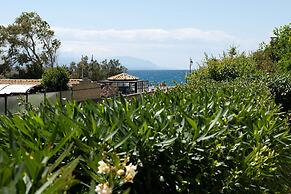 Elisa Seaside Luxury Suite Private hot Tub, Beach