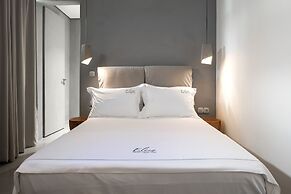 Elisa Seaside Luxury Suite Private hot Tub, Beach